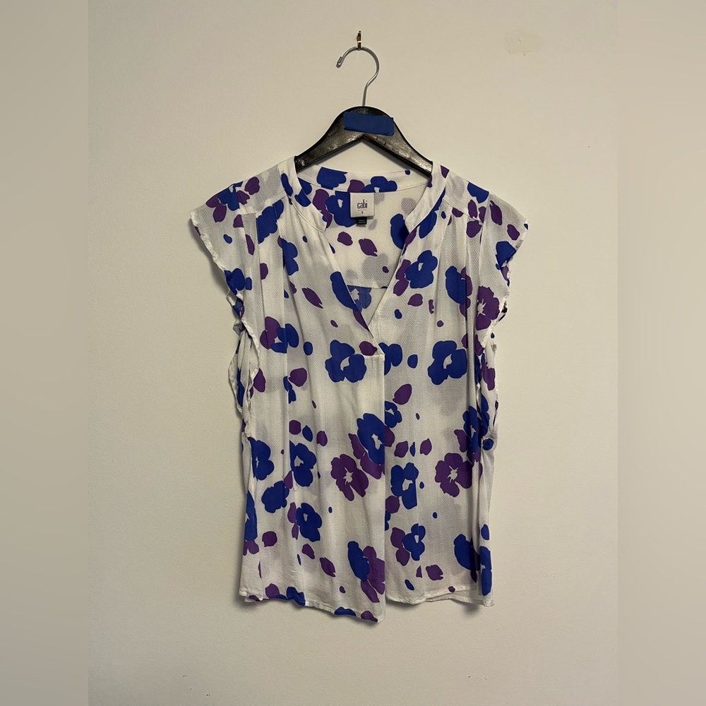 CAbi 5896 Floral Blouse